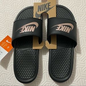 NEW Nike Benassi Slides